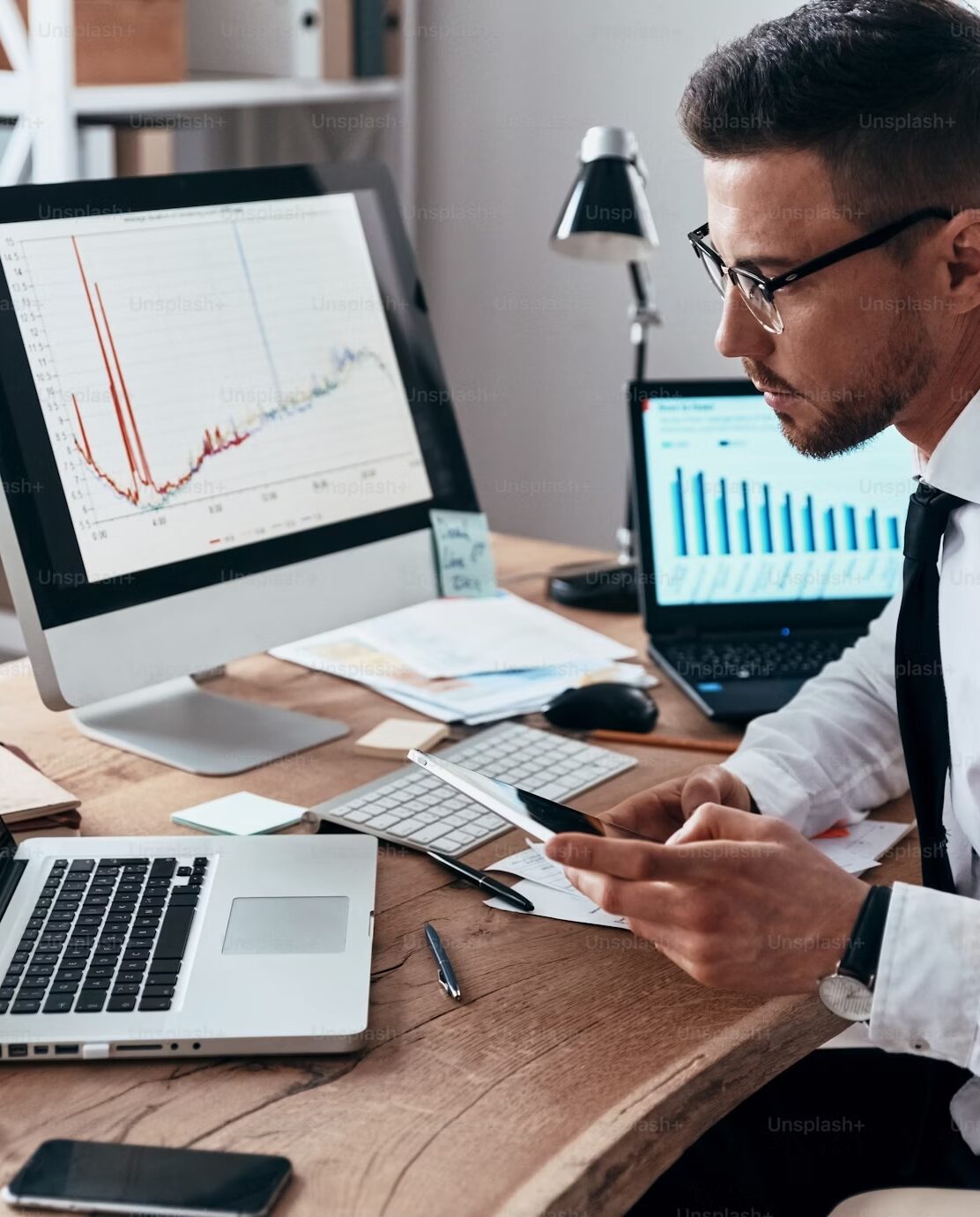 premium_photo-1664298240645-9d911d5c9f49